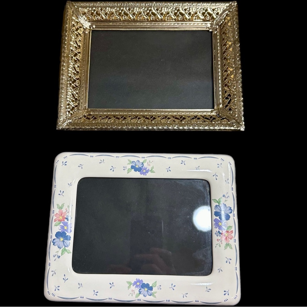Vintage Ornate Gold Frame & Floral Ceramic Frame – 2-Piece Decorative Set